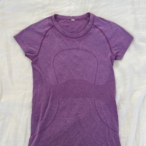 Lululemon short sleeve shirt
